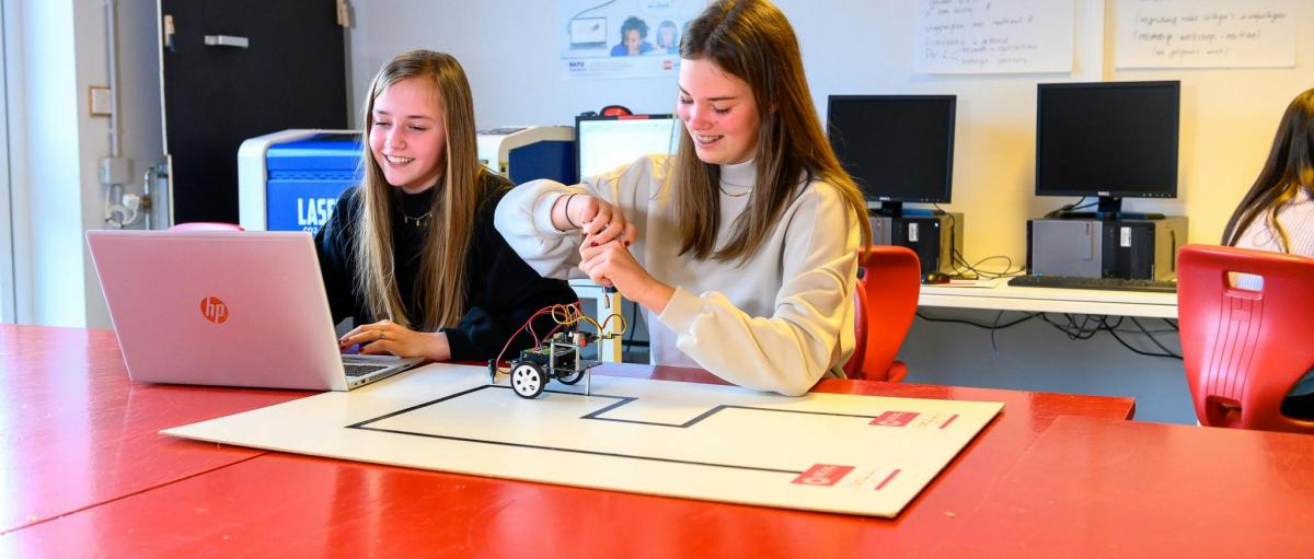 Robot-en techniekkamp © Gemeente lummen dienst vrije tijd